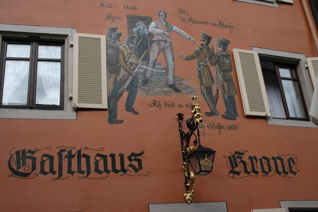 Die Krone Staufen im Breisgau Bagian luar foto